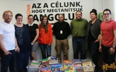 Rekordnagyságú tankönyvadományt gyűjtöttünk a segítségetekkel