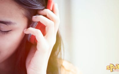 Így segítenek a podcastek az angoltanulásban (és abban, hogy ne érezd egyedül magad otthon)